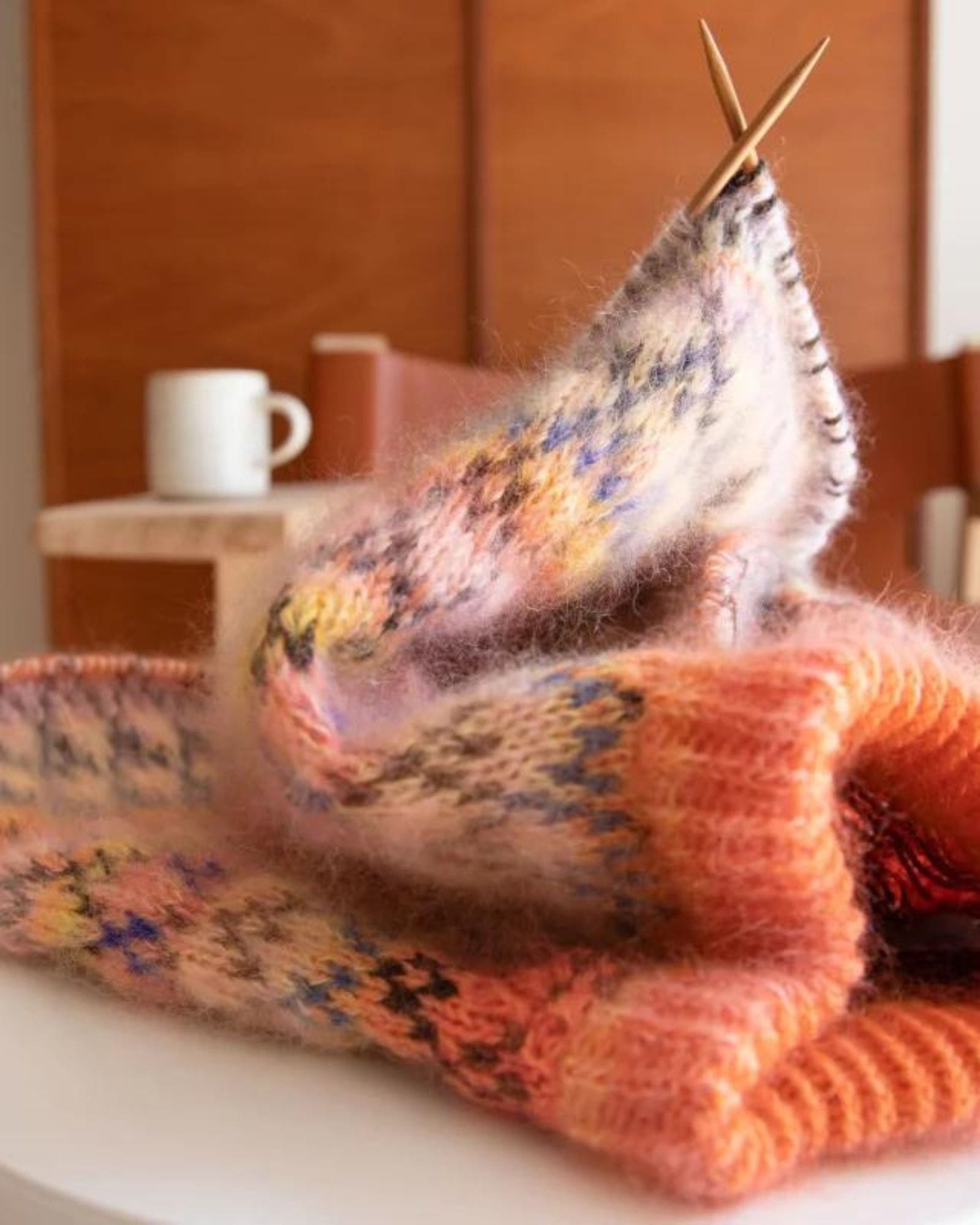 Spot_Sweater (2) Spot_Sweater (2)