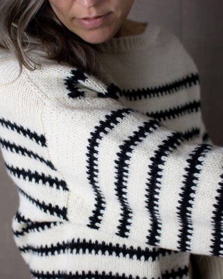 sailorsweater-av3 sailorsweater-av3