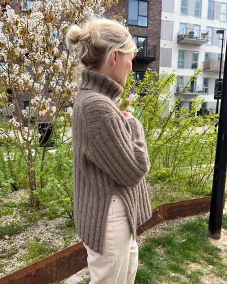 HazelSweater_8847_1500x1500 HazelSweater_8847_1500x1500