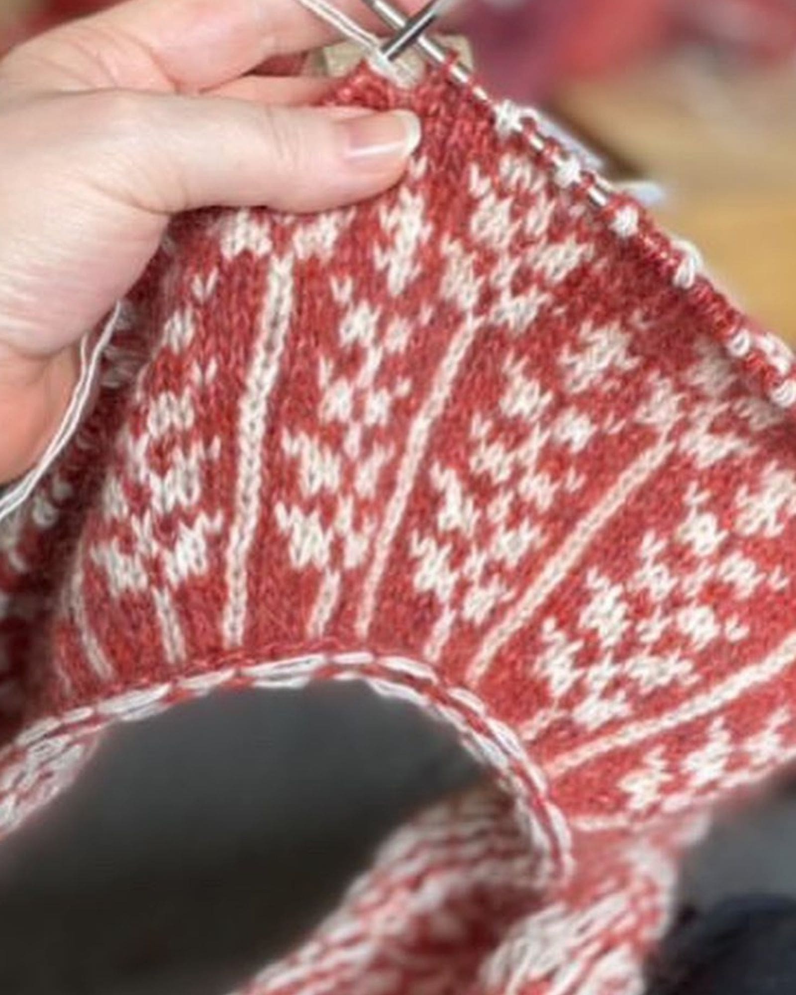 hanne-rimmen-lupin-sweater9 hanne-rimmen-lupin-sweater9