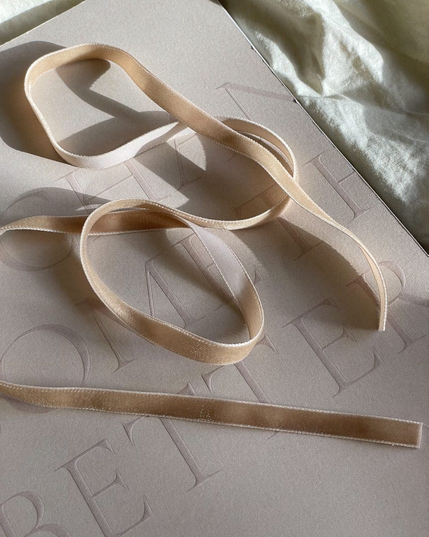 velour-band-sand-1 velour-band-sand-1