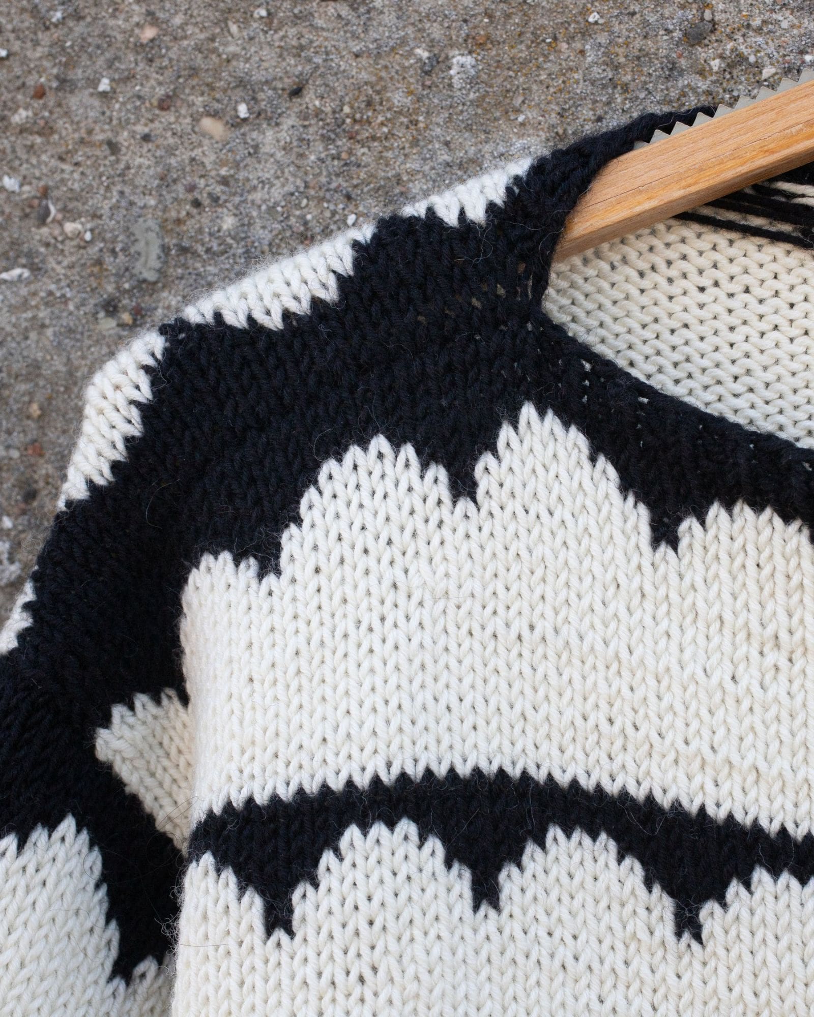 robinia-tee-4 robinia-tee-4