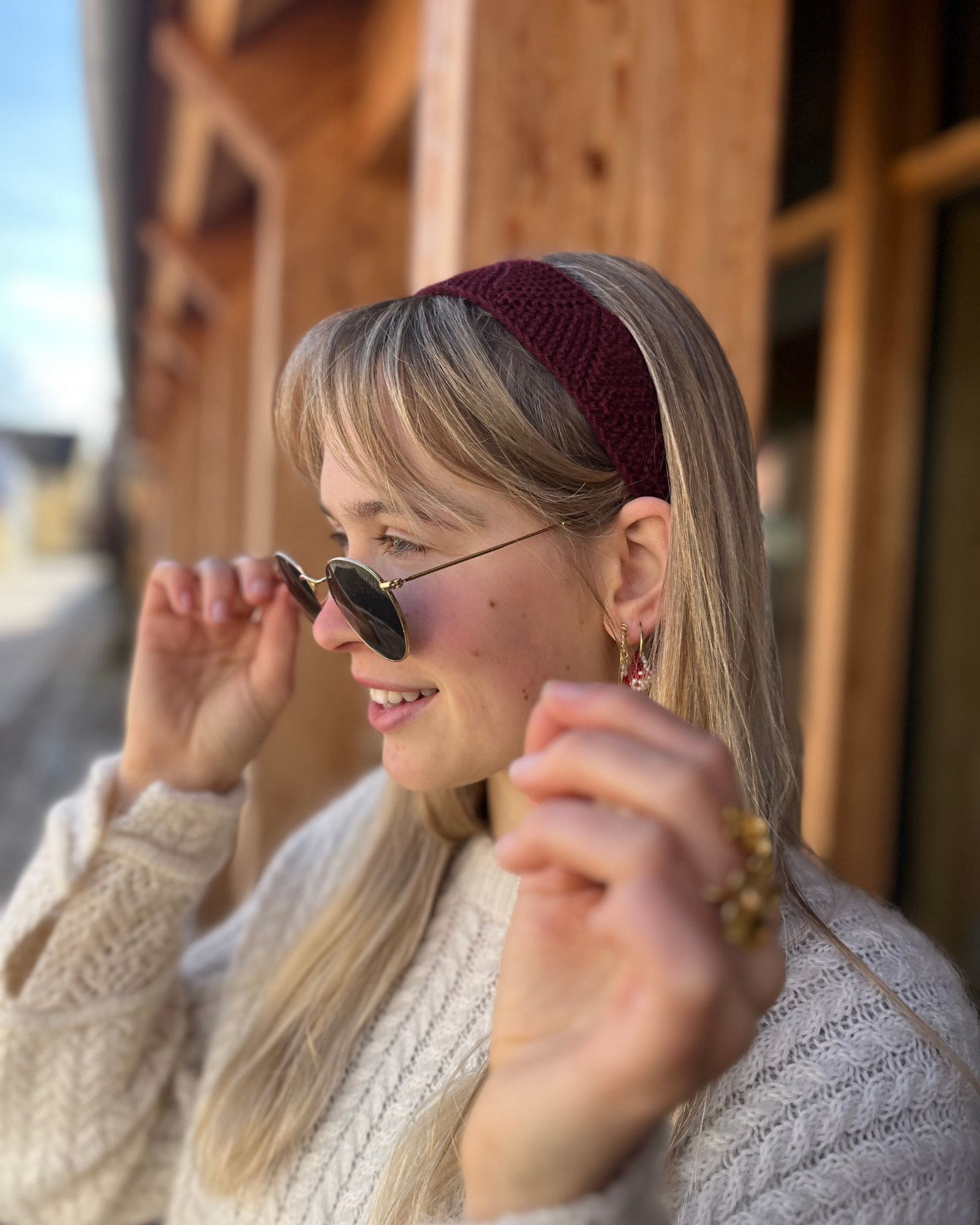 Tokyo_hairband (2) Tokyo_hairband (2)