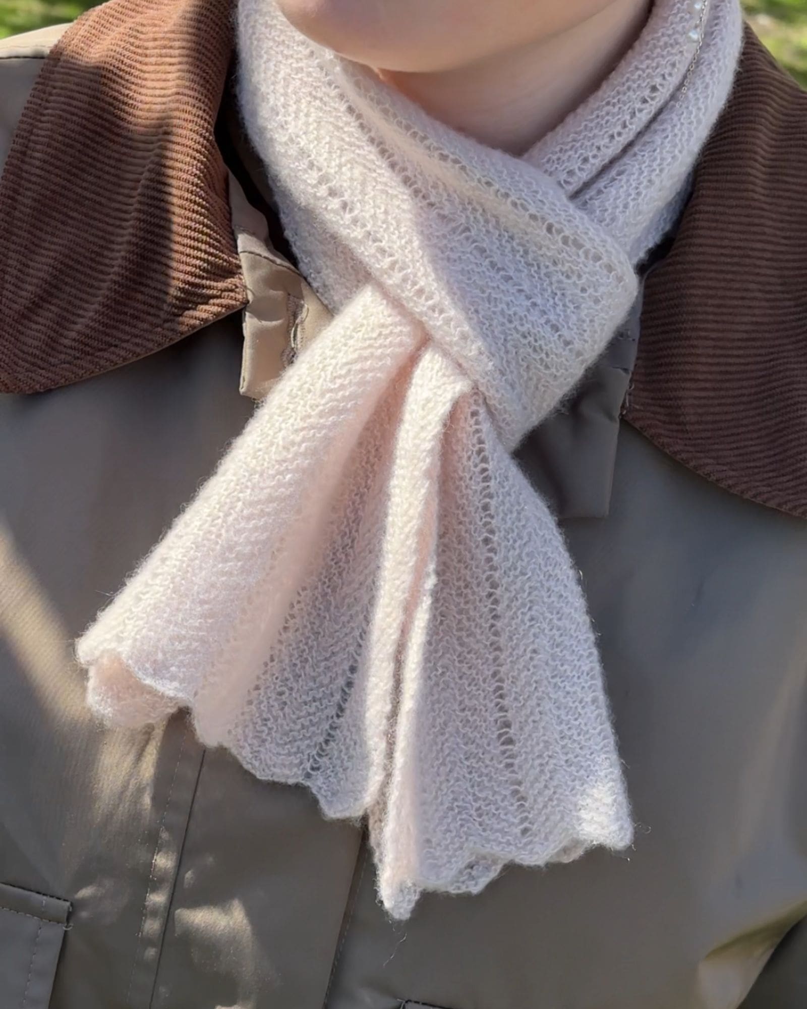 magnolia-scarf-25 magnolia-scarf-25