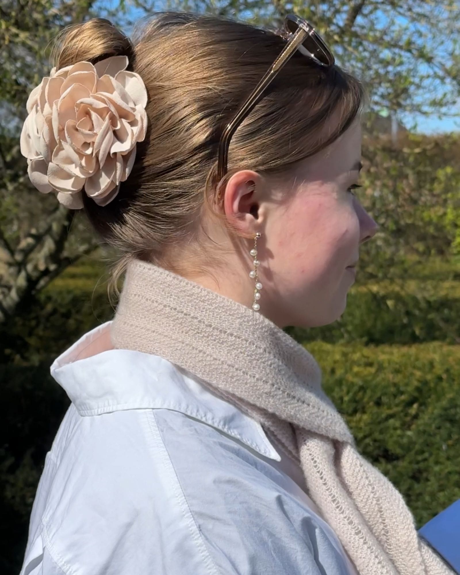 magnolia-scarf-30 magnolia-scarf-30