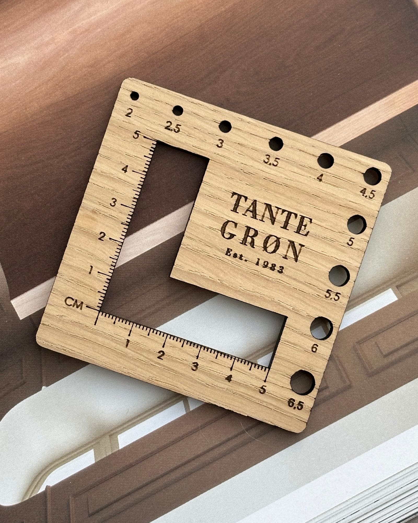 strikkefasthedsmaaler-5×5-tg-2 strikkefasthedsmaaler-5×5-tg-2