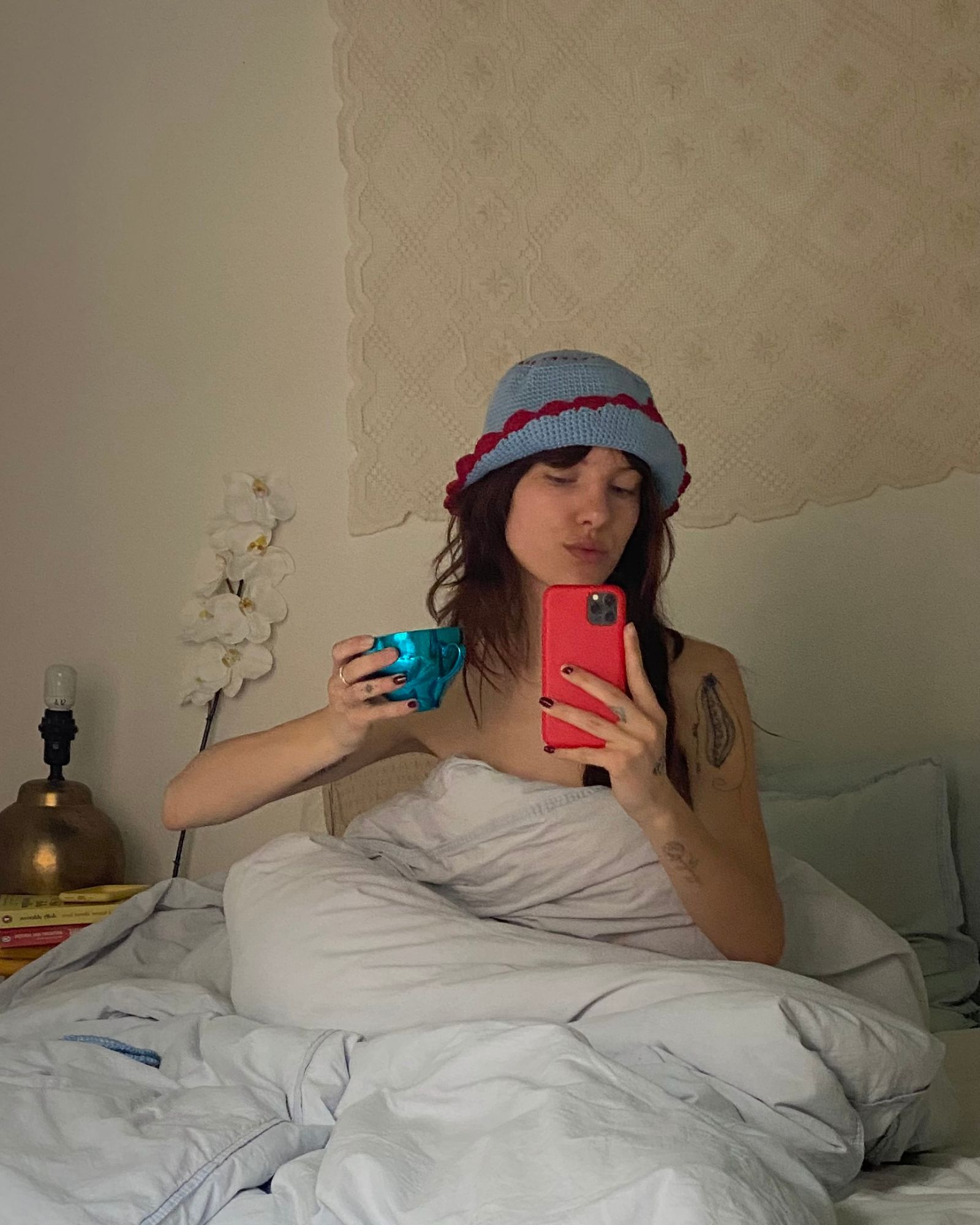 festivalhat_rosesvane_2 festivalhat_rosesvane_2