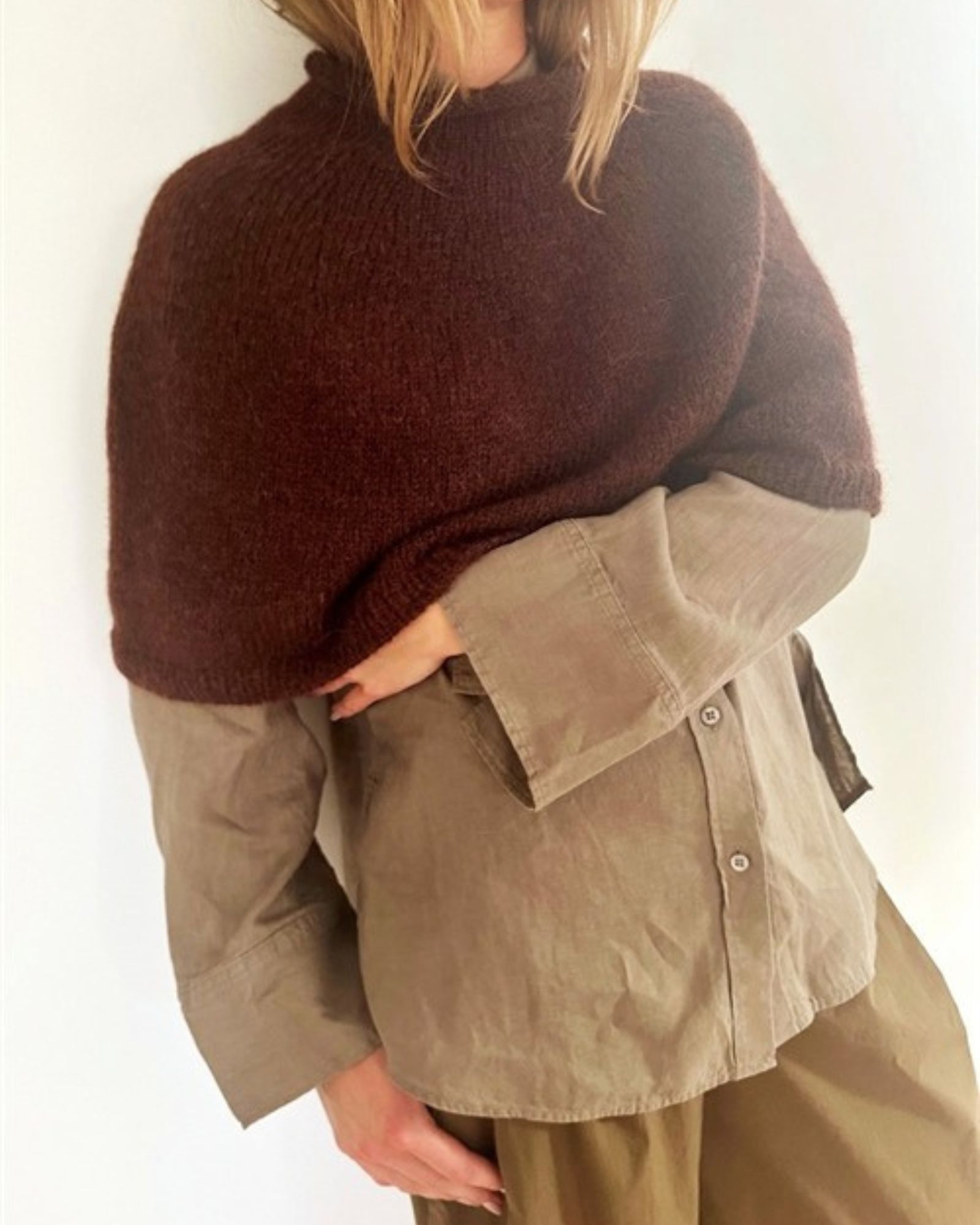 leknit_plainyokeponcho_2 leknit_plainyokeponcho_2