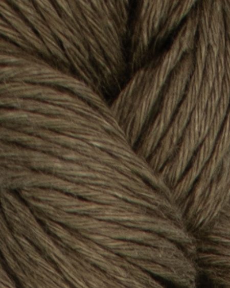 Linen hørgarn i farve 05 Olive fra Tante Grøn. Sommergarn i 100% hør.