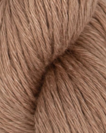 Linen hørgarn i farve 07 Brown Sugar fra Tante Grøn. Sommergarn i 100% hør.