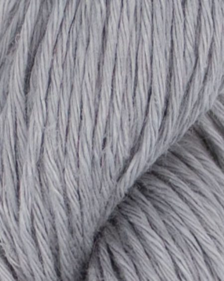 Linen hørgarn i farve 27 Cloud fra Tante Grøn. Sommergarn i 100% hør.